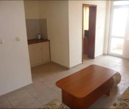 бор 3* Pomorie