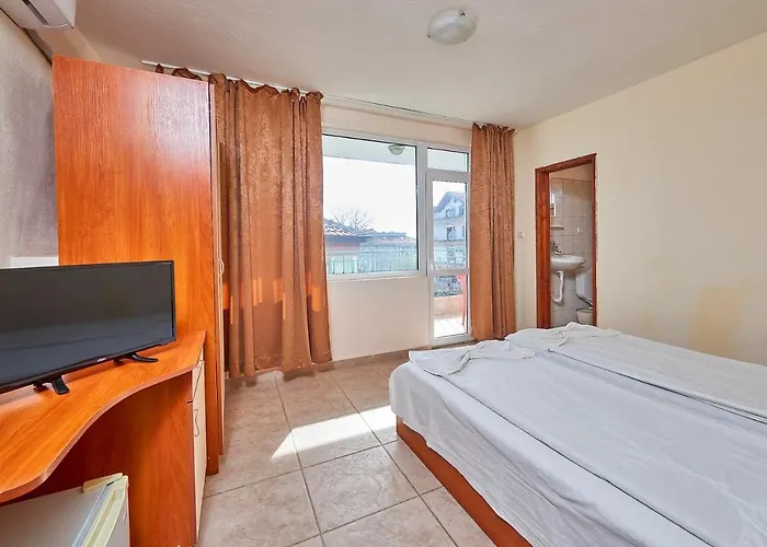 Къща за гости бор